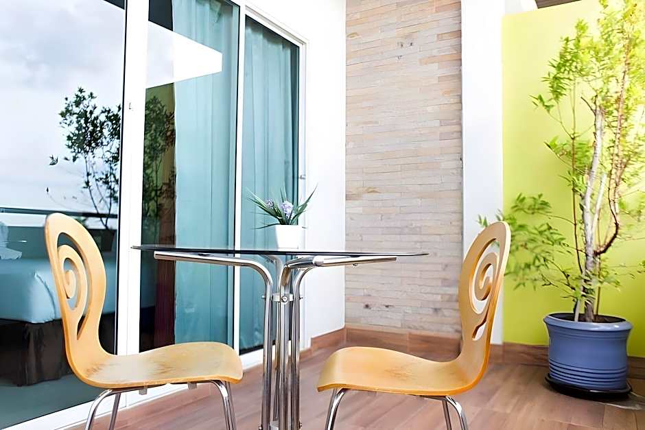 Rhienchai Place Hotel