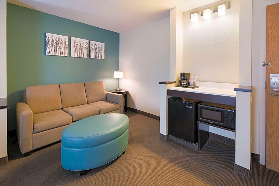 Sleep Inn & Suites Port Clinton