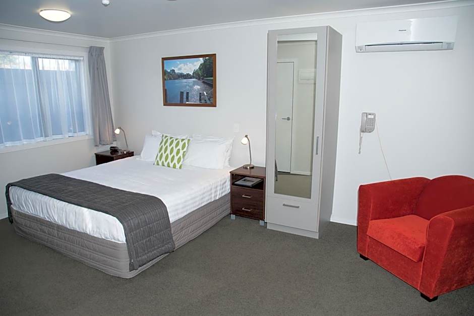 Arena Court Motel