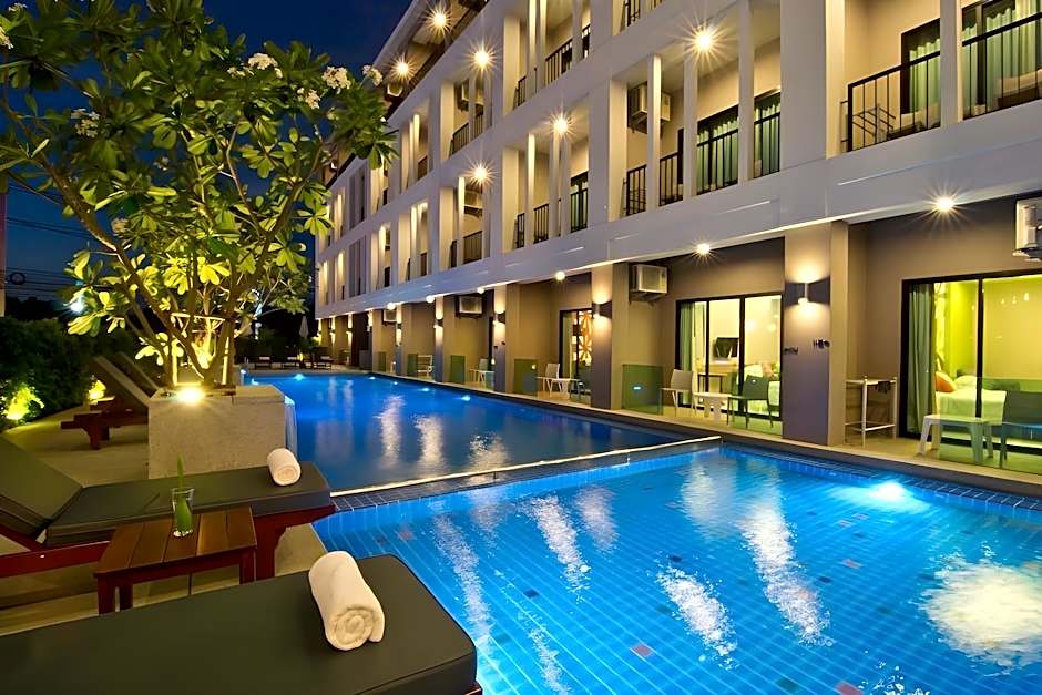 Hotel J Residence (SHA Plus)