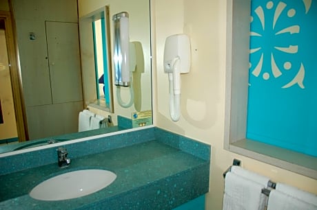 Double Room, Sea View (1 Double Bed and 1 Double Sofa Bed)