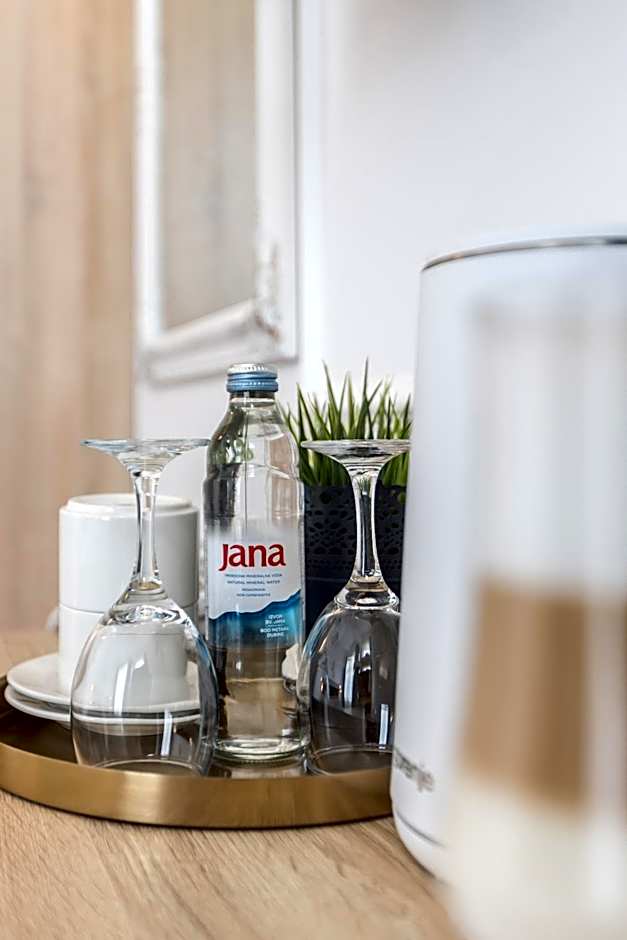 Annex building of Art Hotel