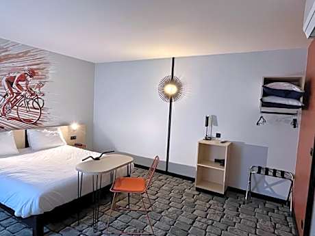 Family Room with double bed and sofa bed