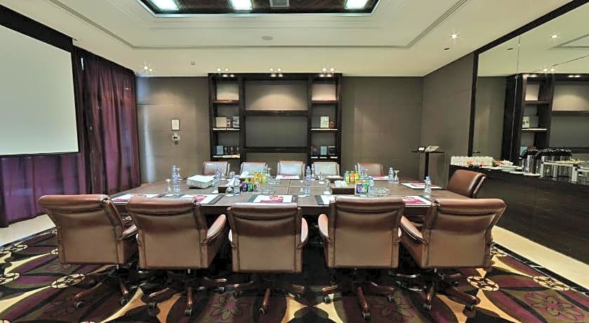 Crowne Plaza Hamra Beirut By IHG