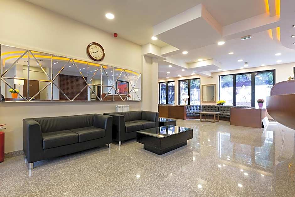 Hotel Sterling Garni