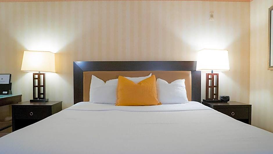 Studio 6 Anaheim Hills CA