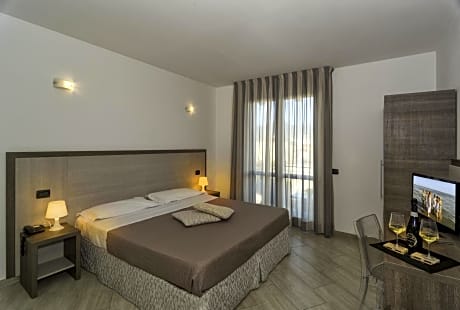 Double or Twin Room with Balcony