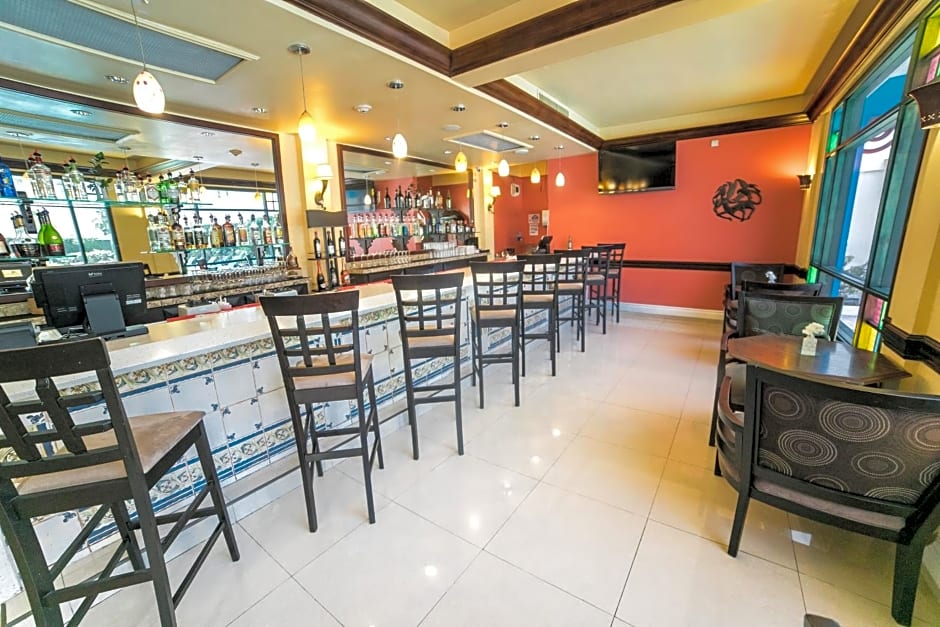 The Knutsford Court Hotel