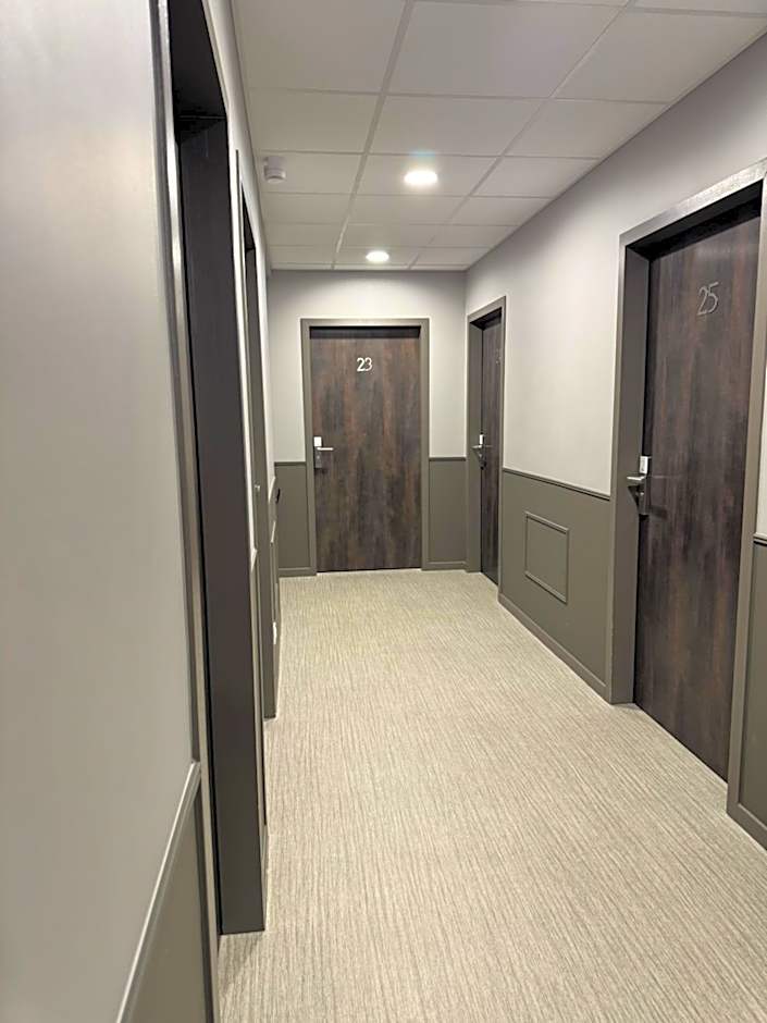 Hôtel du Commerce-restaurant au Couteau