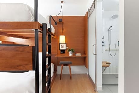 Bunk Room Soho - ADA