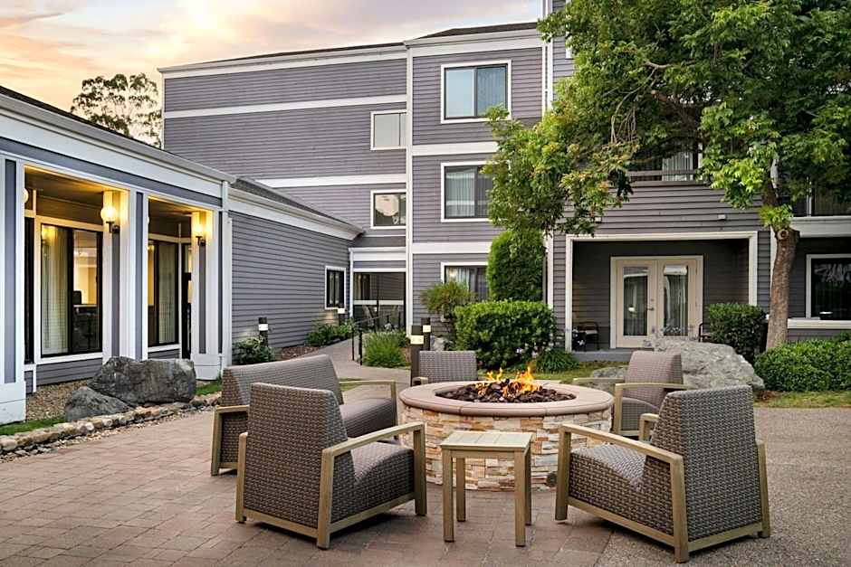 Courtyard by Marriott San Francisco Larkspur Landing/Marin County