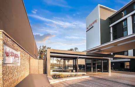 StayEasy Hotel Maputo