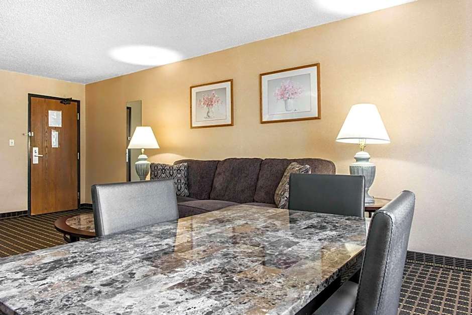 Quality Inn Meadville