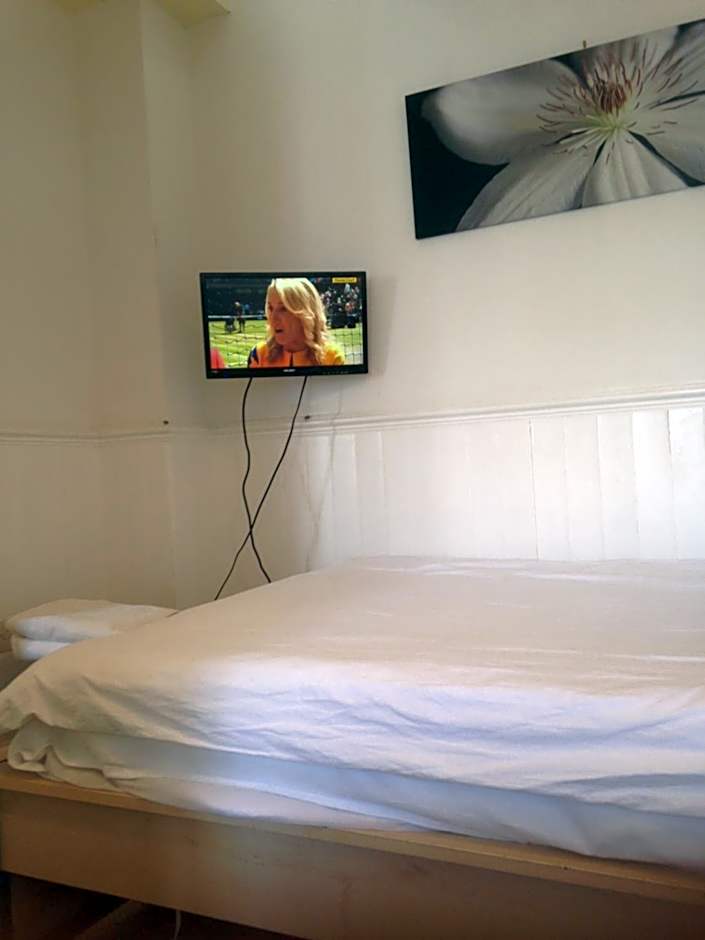 Lynebank House Hotel, Bed & Breakfast