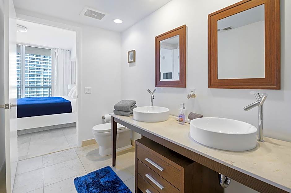 Icon Brickell Residences