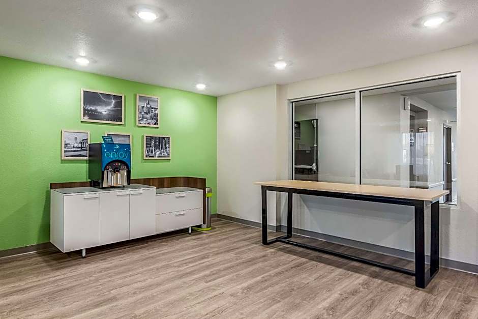 WoodSpring Suites Indianapolis Castleton