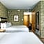 Fox Hotel And Suites