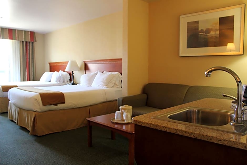 Holiday Inn Express Tehachapi