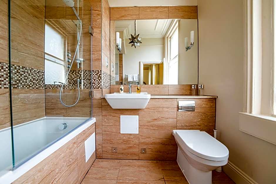 The Ayrlington Guesthouse