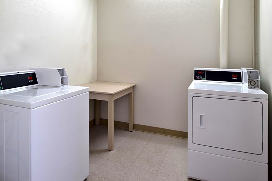 Americas Best Value Inn & Suites Maryville
