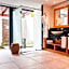 Wonders Beach Boutique Hotel