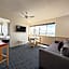 Tiki Hotel Apartments Surfers Paradise