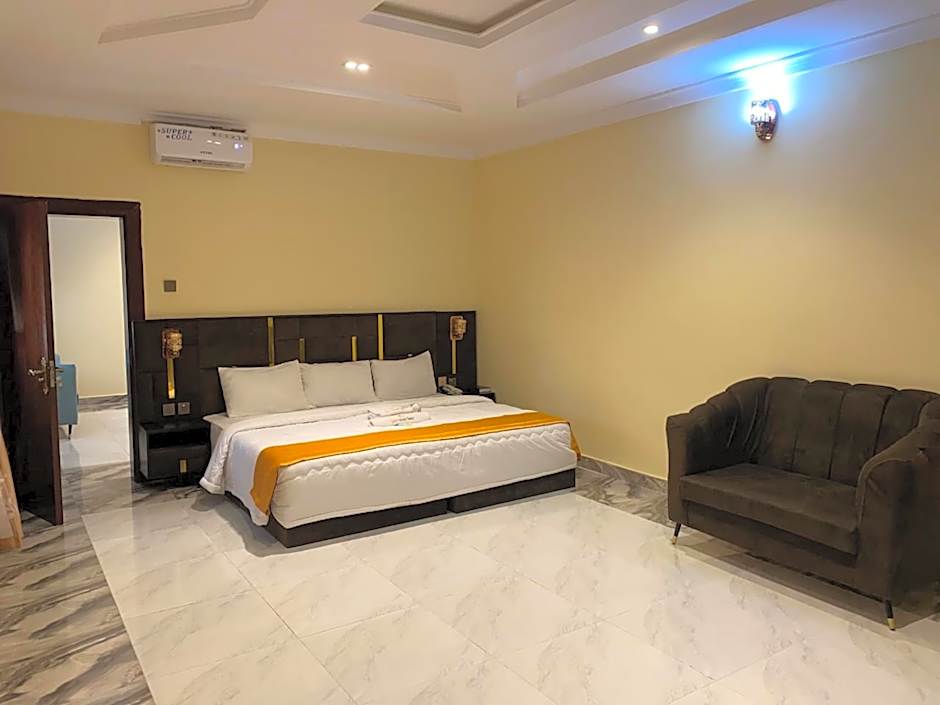 Photo 1 of 2 of Standard Villa