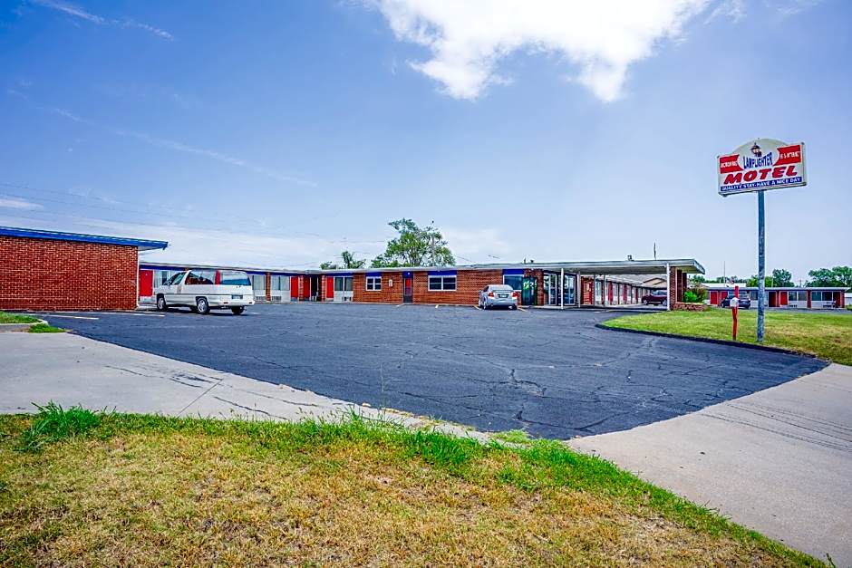 Lamplighter Inn By OYO Independence