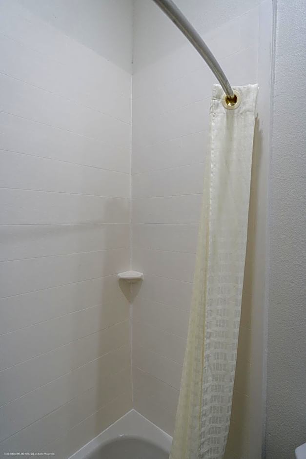 Texas Bungalows Hotel and Hotel Que at i35 Austin Pflugerville