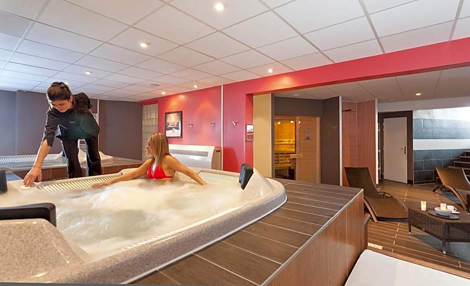 Hôtel Club mmv Les Mélèzes ****