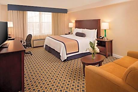 Westford Regency Inn & Conference Center