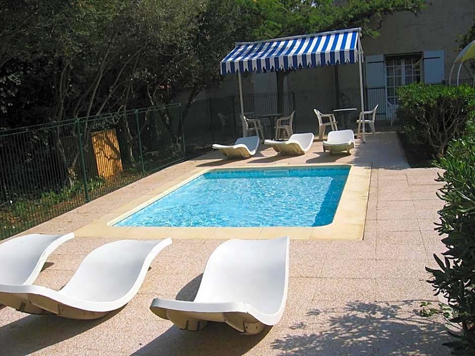 Le Petit Manoir Logis