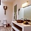 Tamoa Boutique Hotel