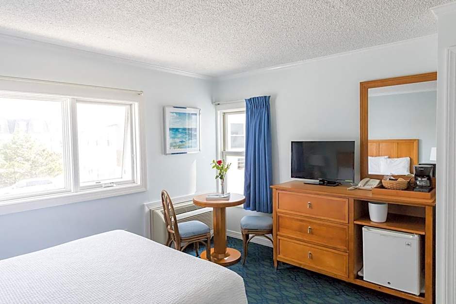 Sea Crest Inn
