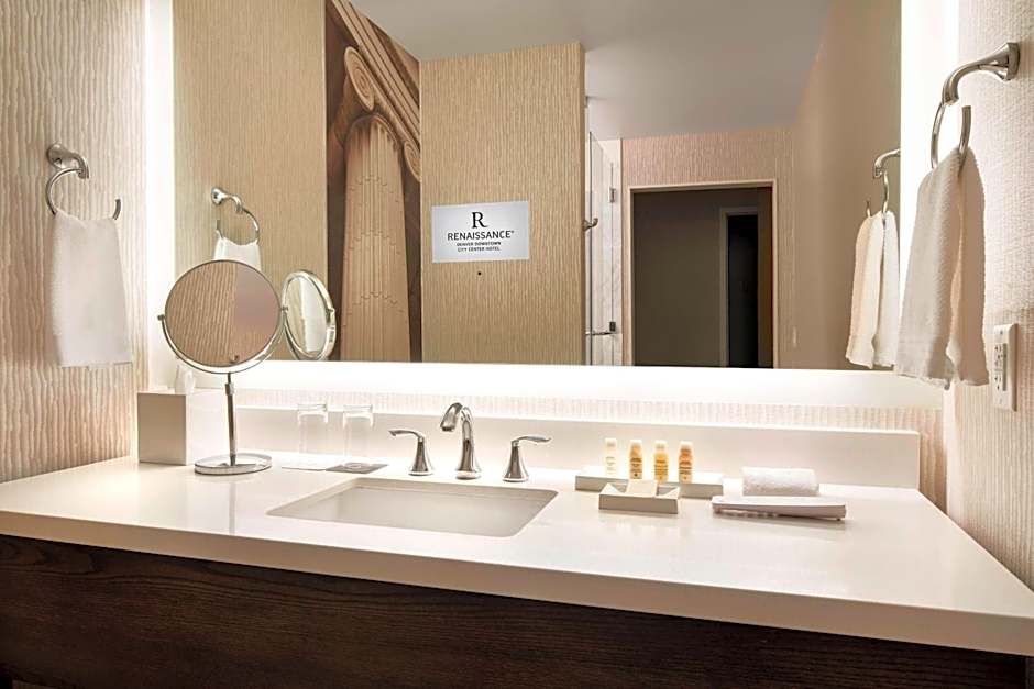 Renaissance by Marriott Denver Downtown City Center Hotel