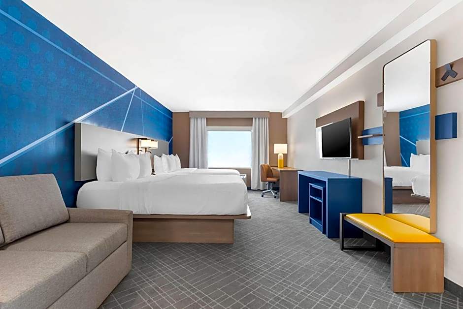 Comfort Inn & Suites Suwanee - Sugarloaf