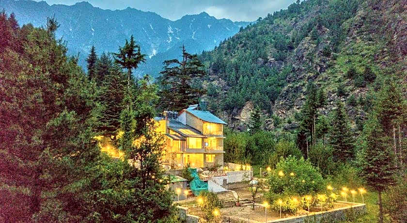 Baan By Snow City Farm