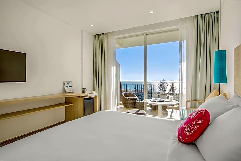 Photo 1 of 4 of Standard, Ocean View