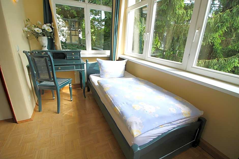 Hotel-Appartement-Villa Ulenburg
