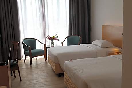 New Renovated Room - Superior Twin