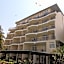 Ryan's Bay Hotel