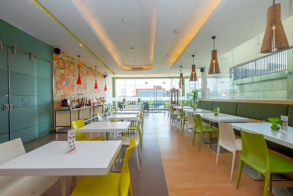 Zest Hotel Jemursari