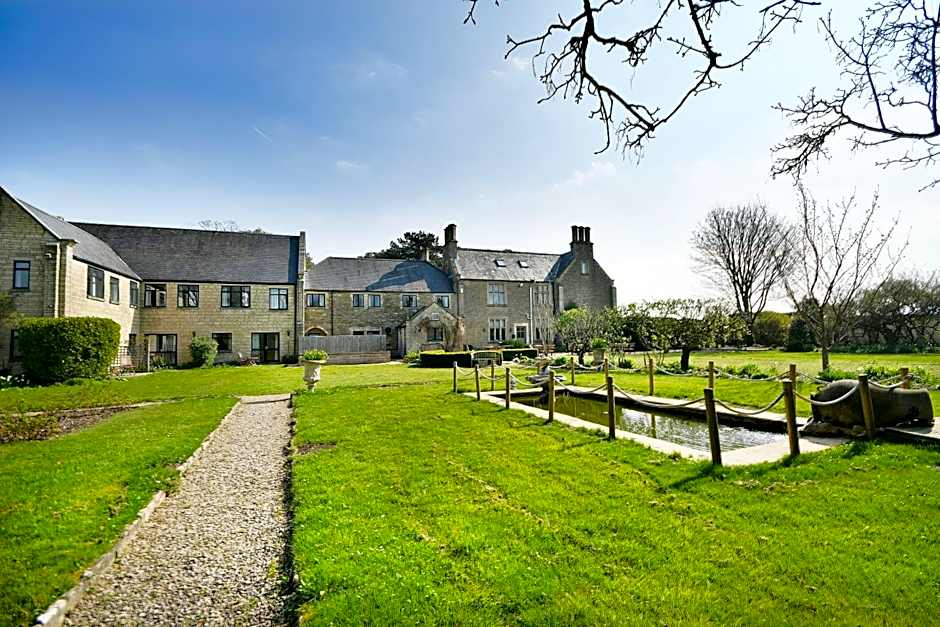 Stanton Manor Hotel