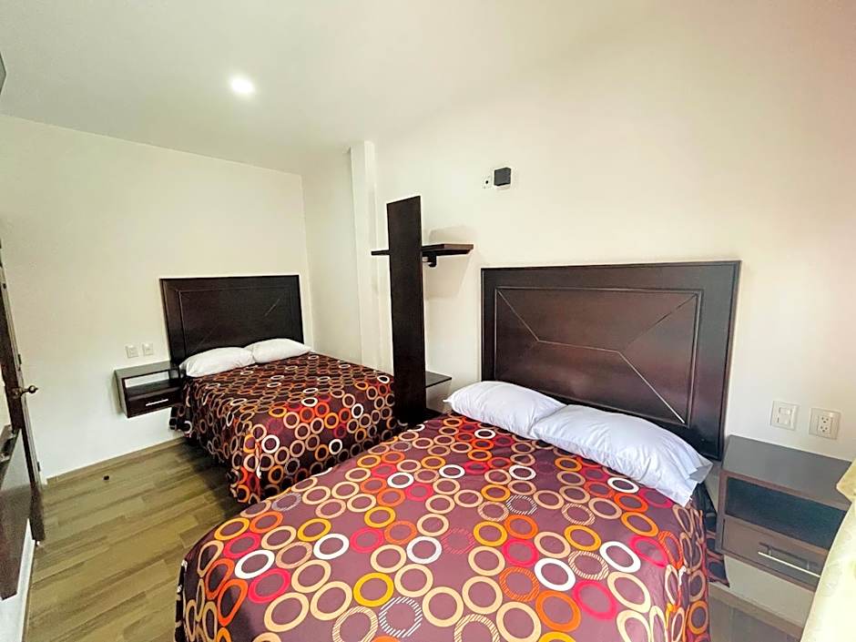 HOTEL LA GRAN MANZANA