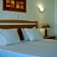 Luz Bay Hotel