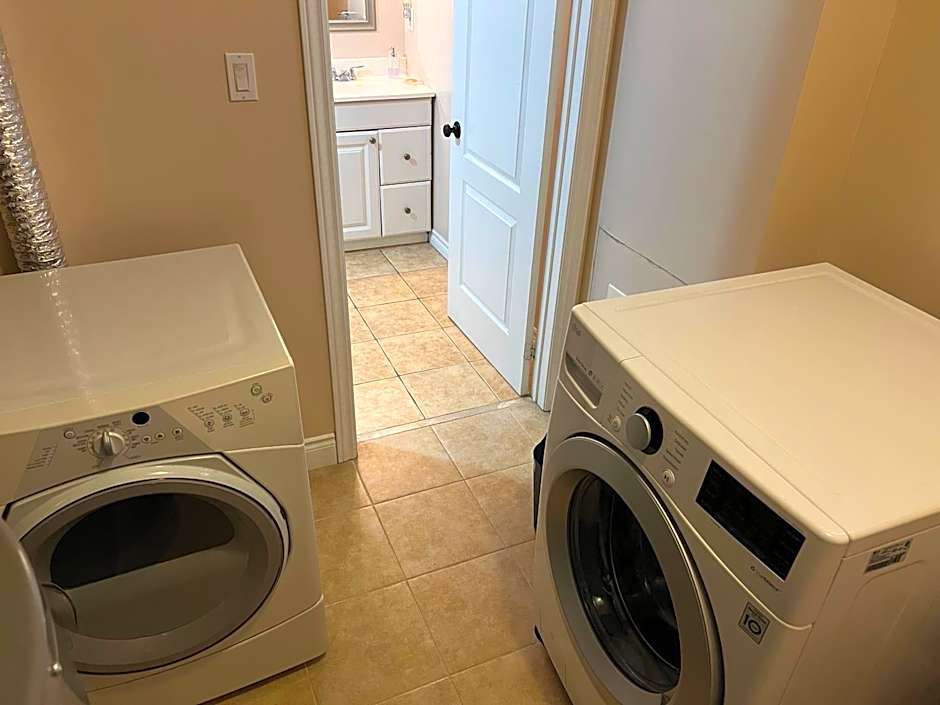 2 bedroom basement with parking