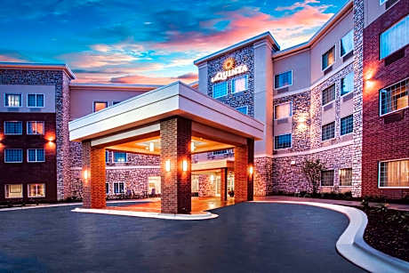 La Quinta Inn & Suites by Wyndham St Paul-Woodbury