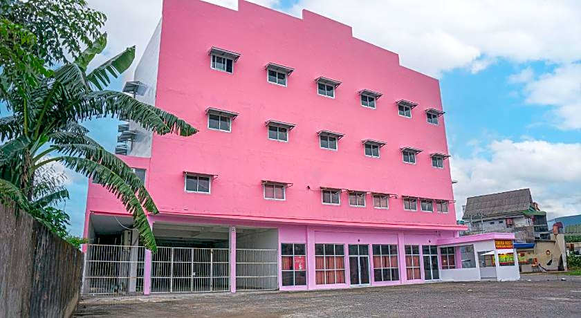 Hotel O Enjoy Homestay & Cafe