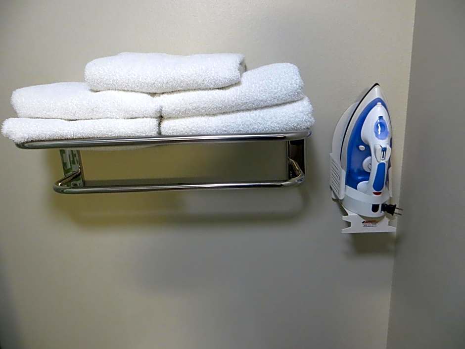 Baymont by Wyndham Glenwood