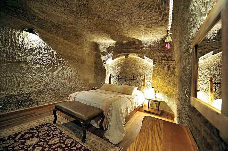 Terra Cave Hotel